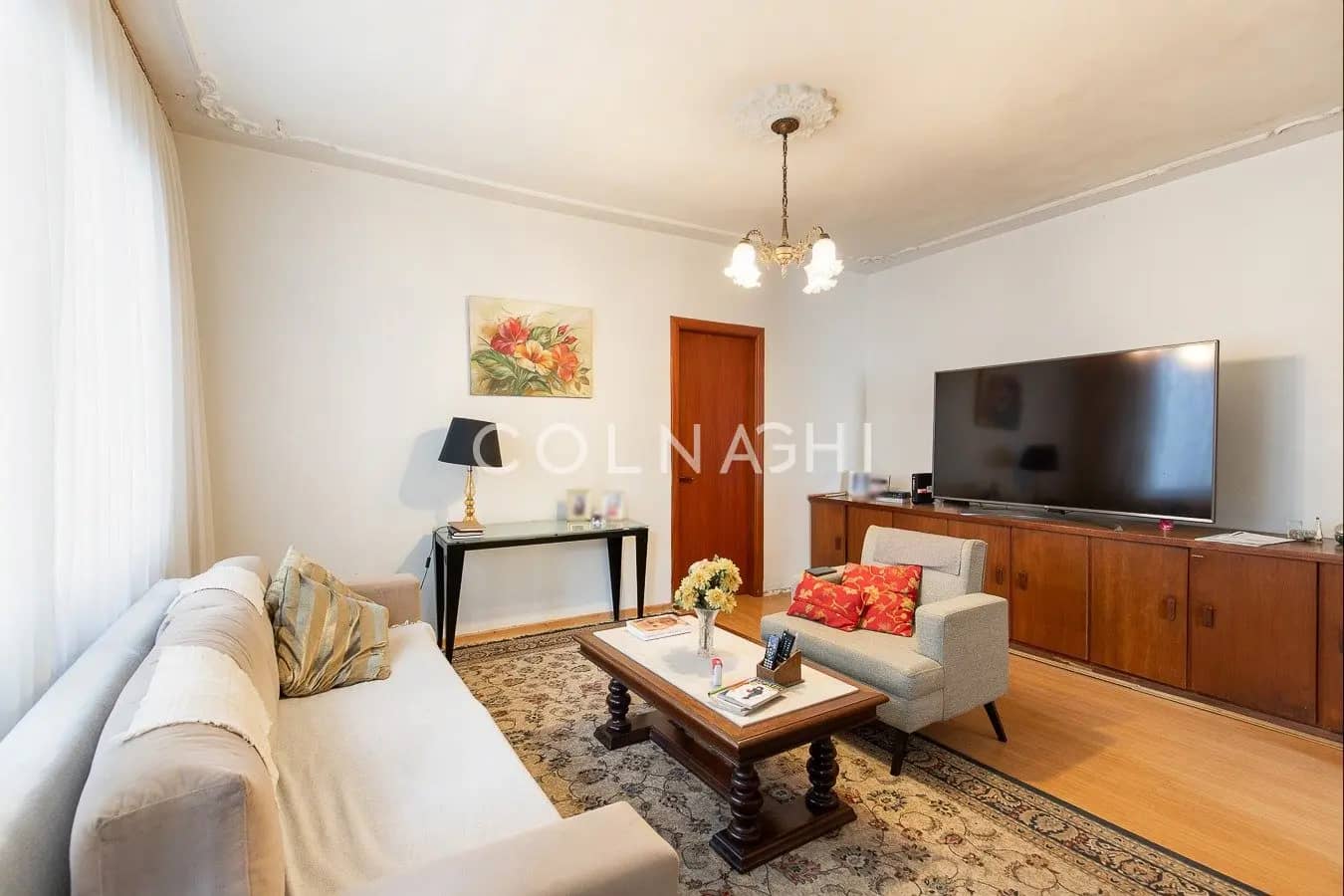 Casa · 4 dormitórios no Passo da Areia — Foto 1
