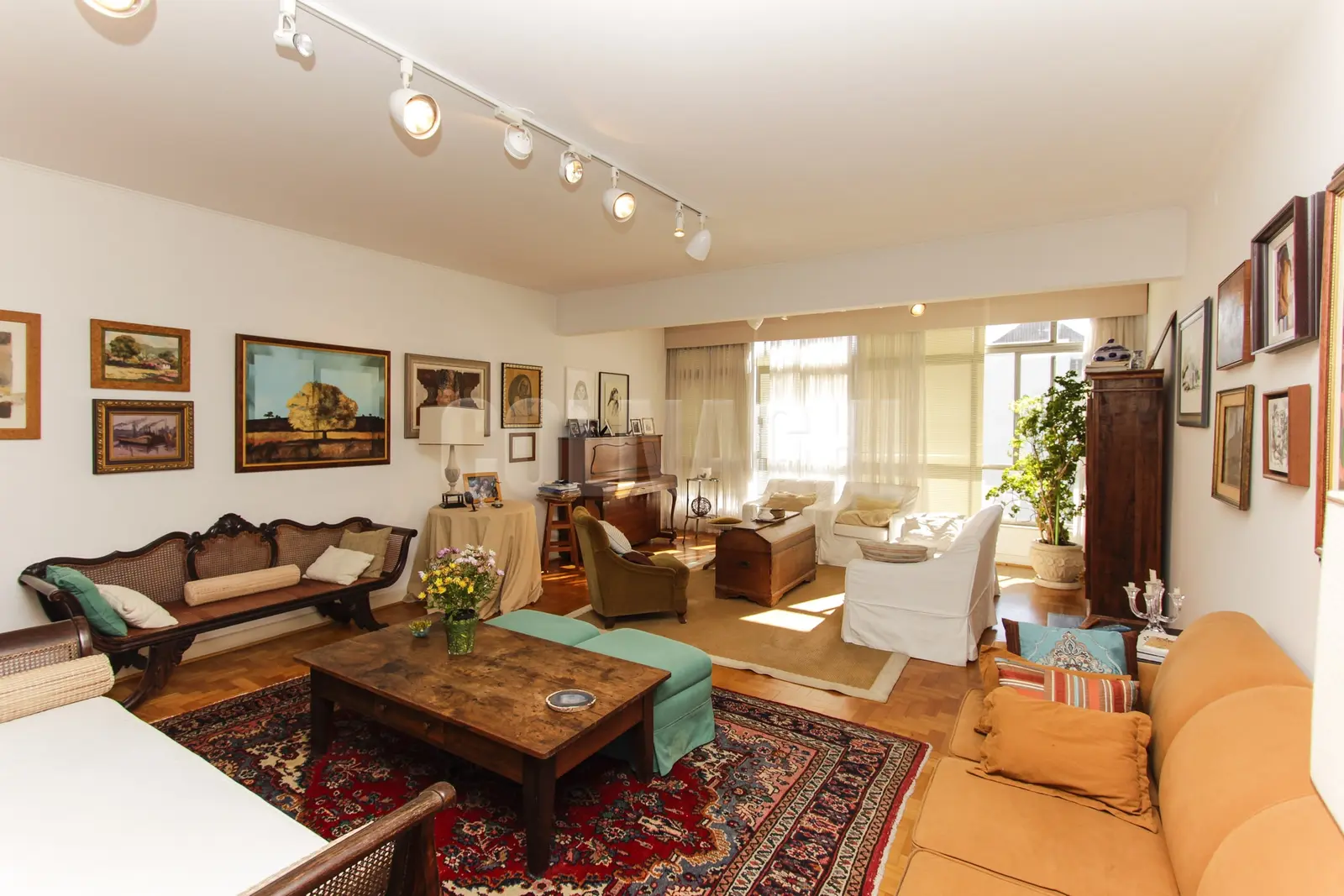 Apartamento · 3 dormitórios no Moinhos de Vento — Foto 1