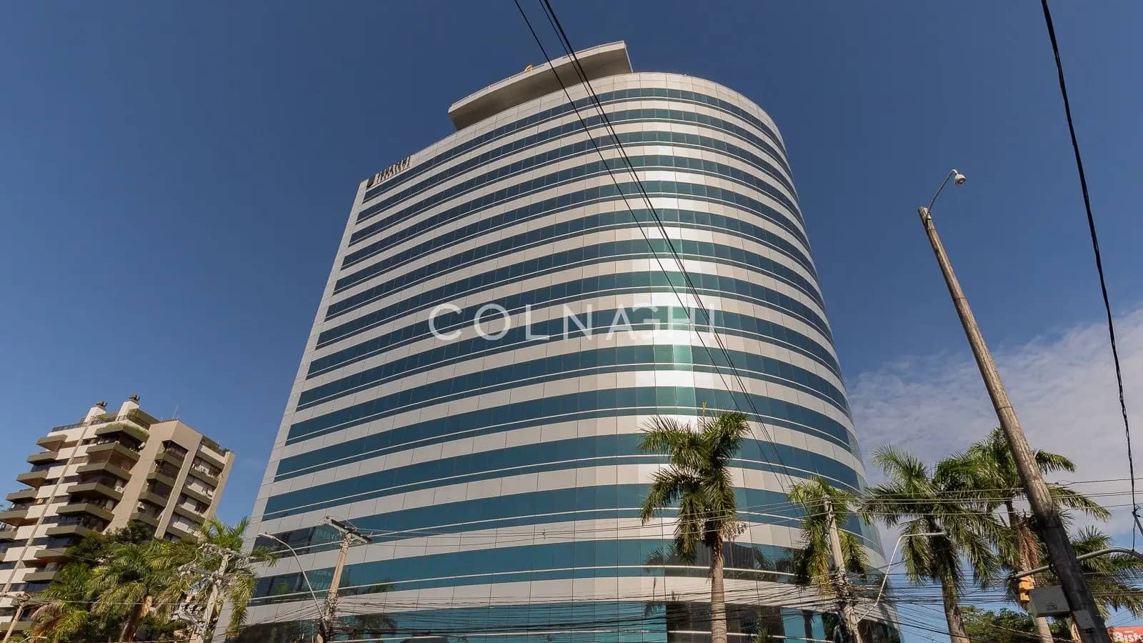 Conjunto Comercial no Chácara das Pedras — Foto 1